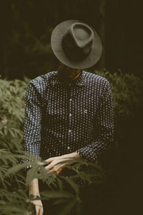 男生婚嫁汉服品牌推荐指南