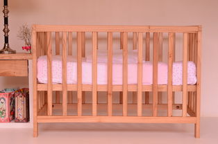 打造家居美学，品牌木工吊顶的选购与应用